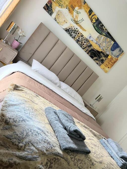 2Bdr Boutique Full Apt In Plaka Афины Экстерьер фото