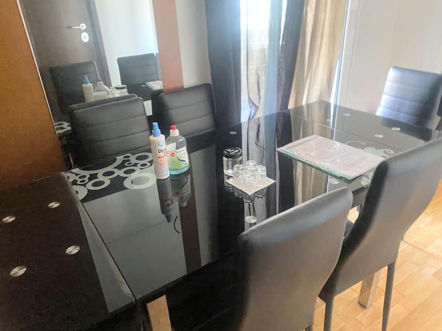 2Bdr Boutique Full Apt In Plaka Афины Экстерьер фото