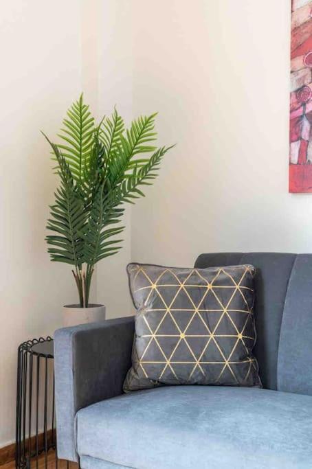 2Bdr Boutique Full Apt In Plaka Афины Экстерьер фото